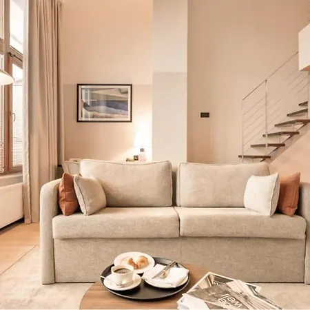 Ξενοδοχείο Royal Vip 5*